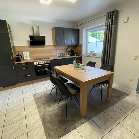 Landzeit - Zwischen Rhein Und Mosel Ney