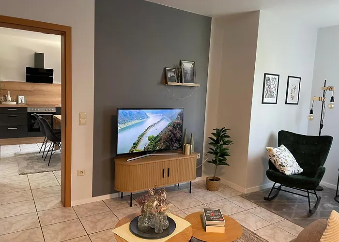 Landzeit - Zwischen Rhein Und Mosel Ney