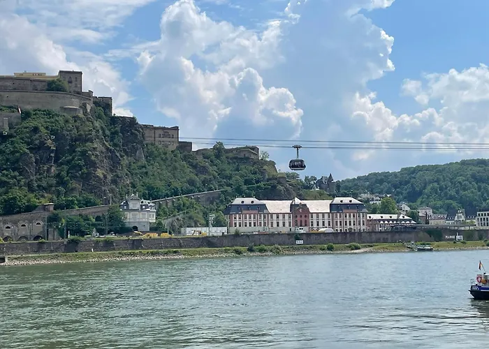 Landzeit - Zwischen Rhein Und Mosel 아파트