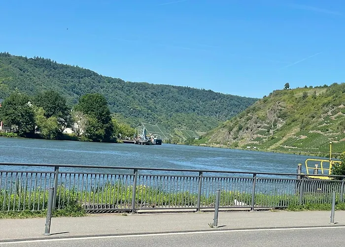 Landzeit - Zwischen Rhein Und Mosel * Ney